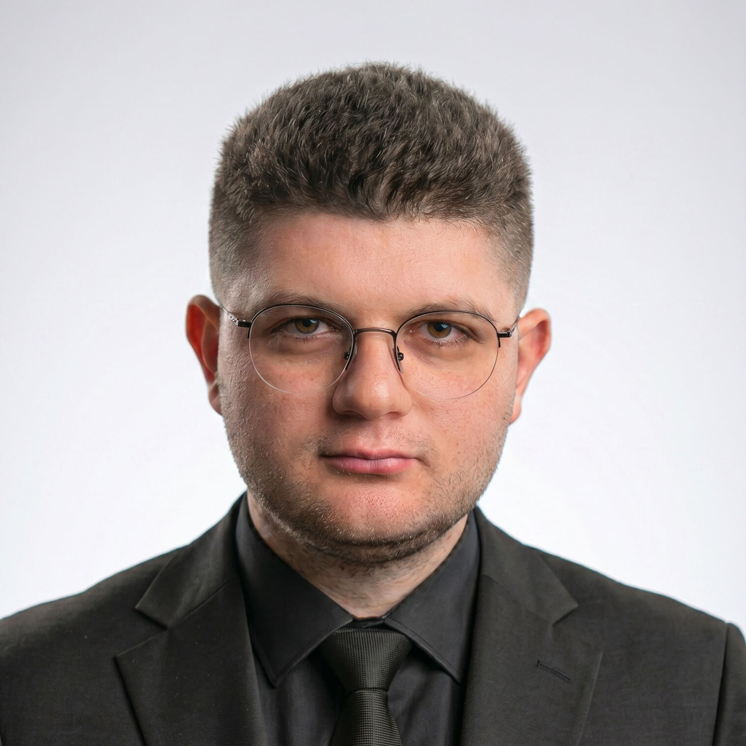 Ali Uyar